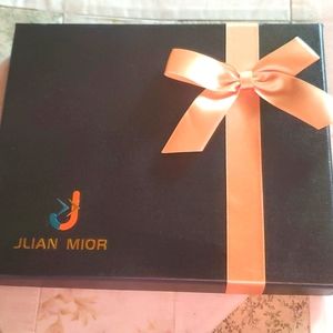 Jlian Mior cheese knives (4)